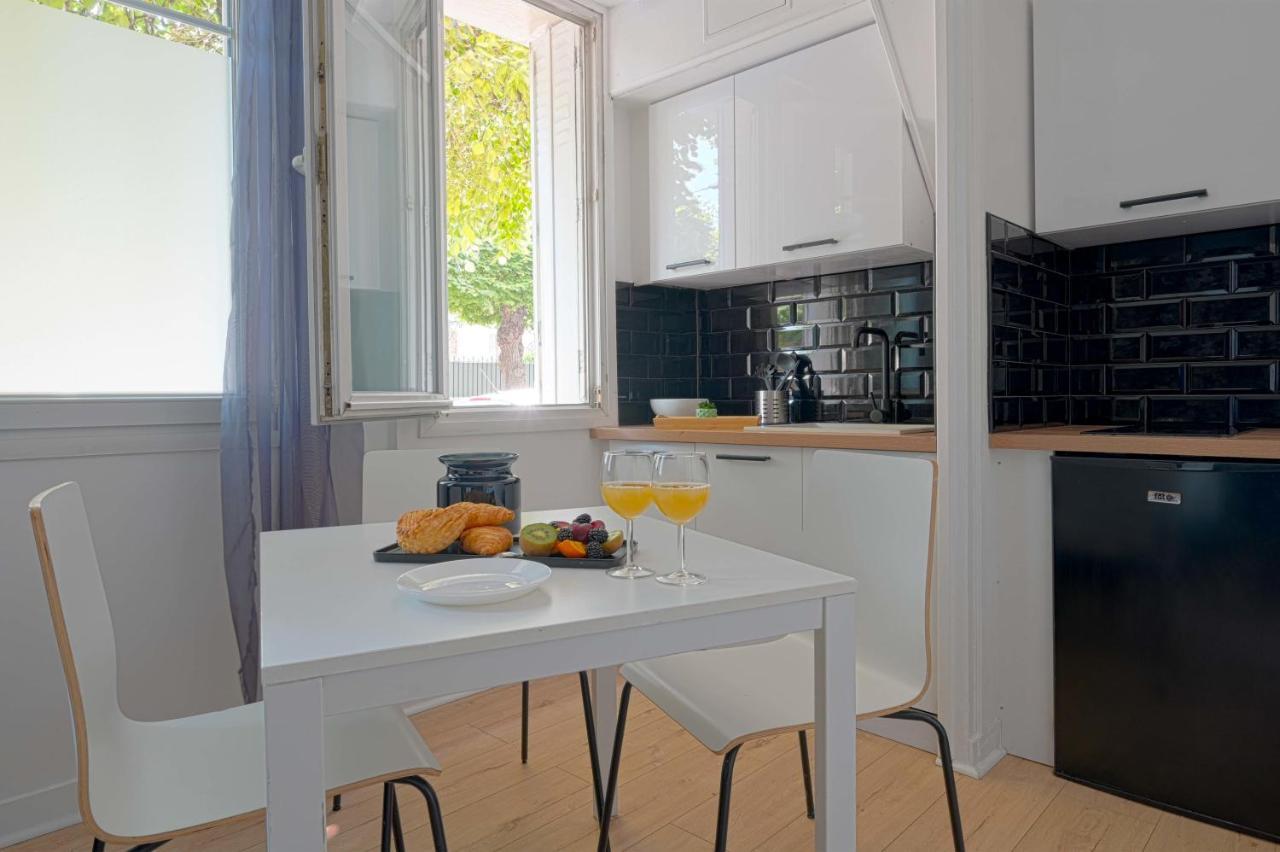 Appartement Charmant 2 Pieces A Issy- Les -Moulineaux Extérieur photo