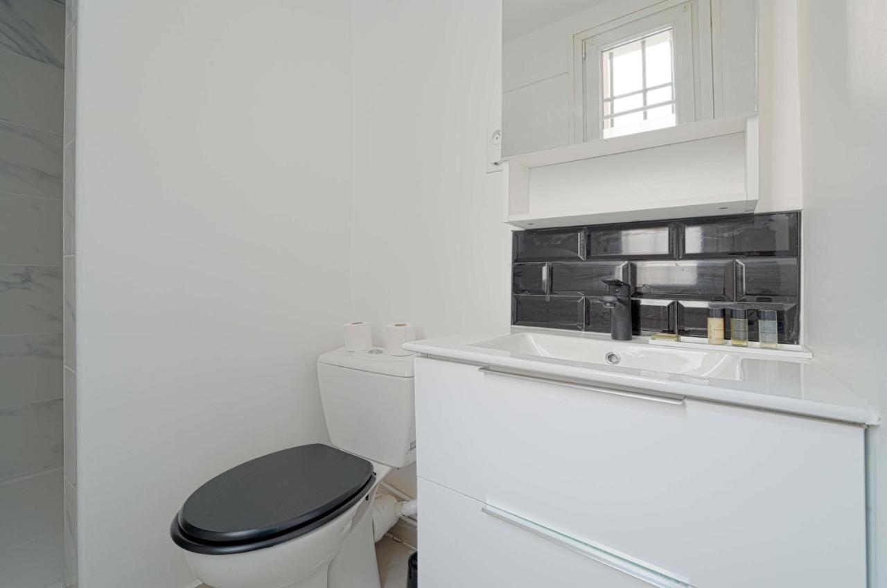 Appartement Charmant 2 Pieces A Issy- Les -Moulineaux Extérieur photo